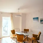 Appartement Luxury Zelny Trh 4 *