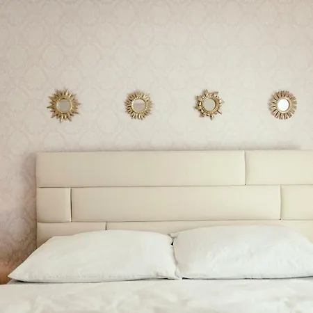 Apartment Luxury Zelny Trh 4